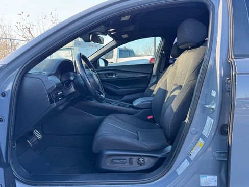 Used 2023 Honda Accord Sport image 12