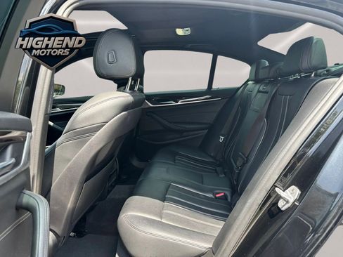 Used 2019 BMW 530i xDrive w/ Convenience Package image 14