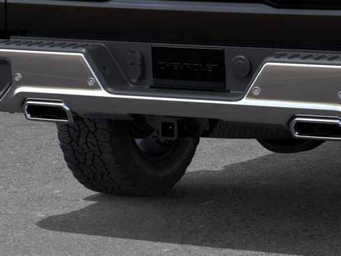 New 2025 Chevrolet Silverado 1500 LTZ w/ LTZ Convenience Package II image 14