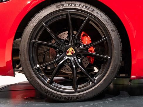 Used 2018 Porsche 718 Boxster GTS image 15