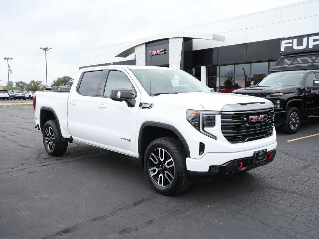 Certified 2024 GMC Sierra 1500 AT4 w/ AT4 Preferred Package AWD/4WD image 3