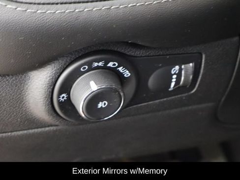 Used 2021 Dodge Durango GT AWD/4WD image 22