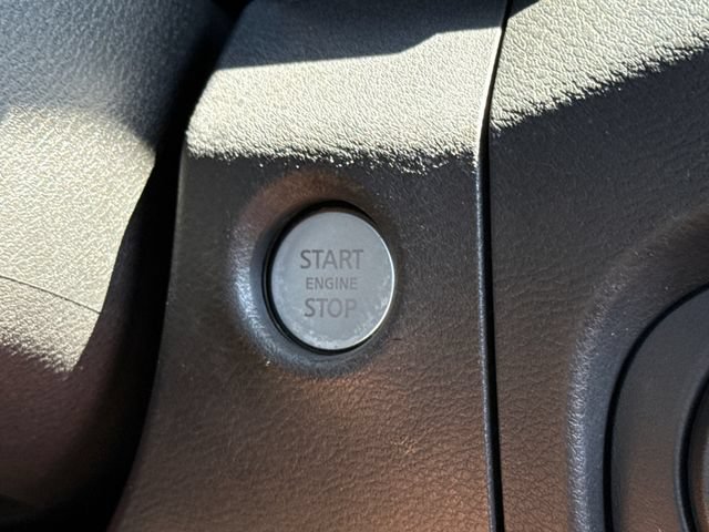 Used 2022 Nissan Frontier Pro-X RWD image 26