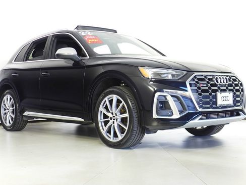 Used 2022 Audi SQ5 Premium Plus w/ Premium Plus Package image 4
