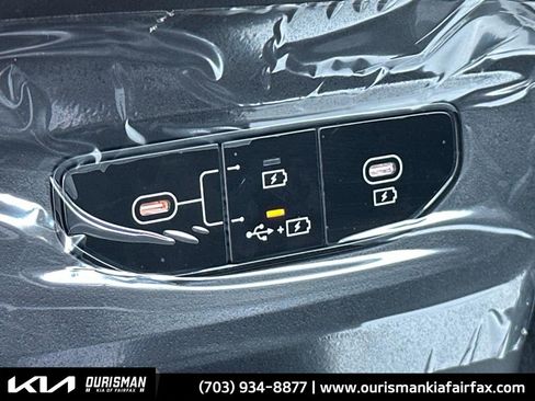 New 2025 Kia EV6 Light w/ Light LR Technology Package image 12