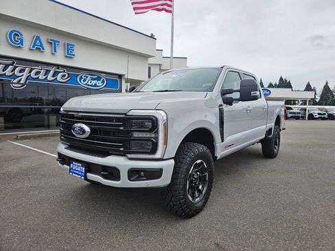 New 2026 Ford F250 Platinum AWD/4WD image 2