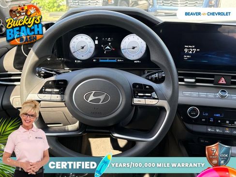 Used 2024 Hyundai Elantra SEL FWD image 17