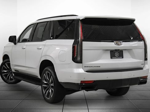 Used 2021 Cadillac Escalade Sport RWD image 11