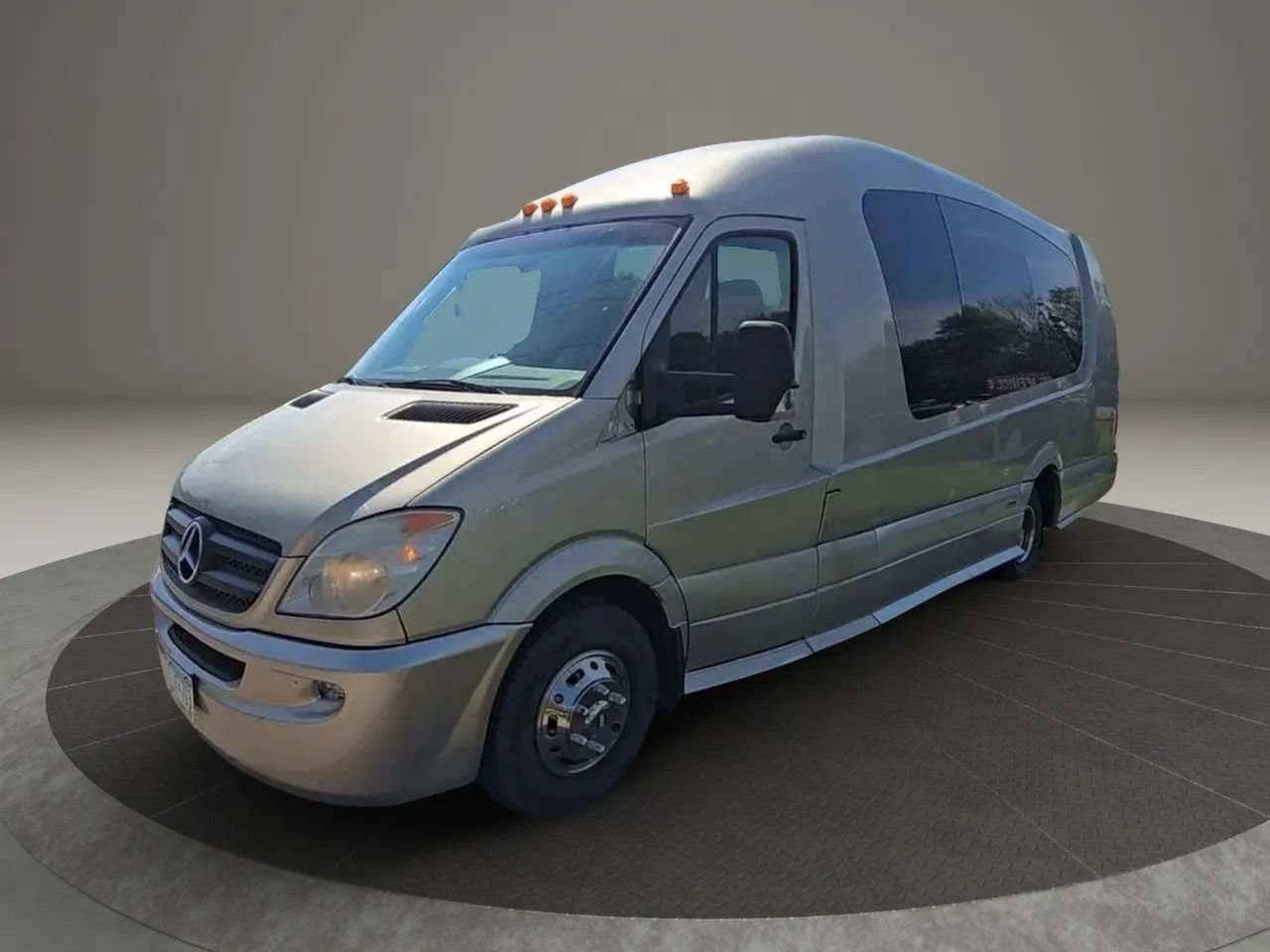 Used 2012 Mercedes-Benz Sprinter 3500 image 3