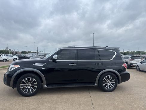 Used 2020 Nissan Armada SL w/ Premium Package image 10