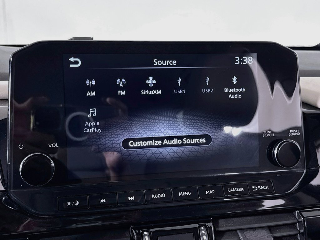 Used 2023 Nissan Pathfinder SL w/ Black Appearance Package AWD/4WD image 34