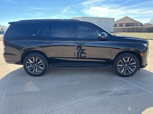 Used 2021 Cadillac Escalade Sport w/ Driver Assist Tech Package image 6