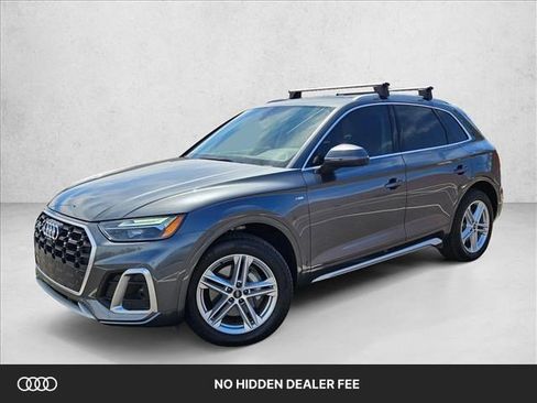 Certified 2025 Audi Q5 e Premium Plus w/ Premium Plus Package AWD/4WD image 1