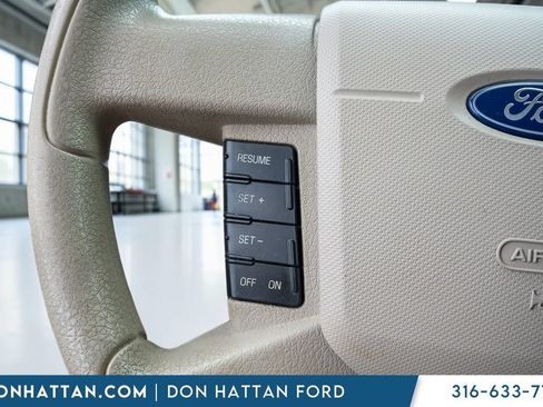 Used 2010 Ford Edge SE FWD image 10
