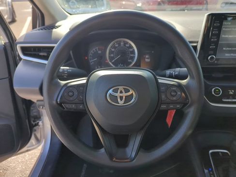Used 2021 Toyota Corolla LE image 15