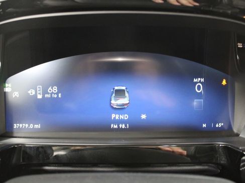 Used 2023 Lincoln Corsair Reserve w/ Equipment Group 201A AWD/4WD image 34