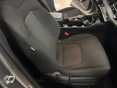 Used 2023 Kia Sportage LX AWD/4WD image 26
