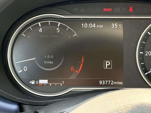 Used 2023 Nissan Versa SV FWD image 10