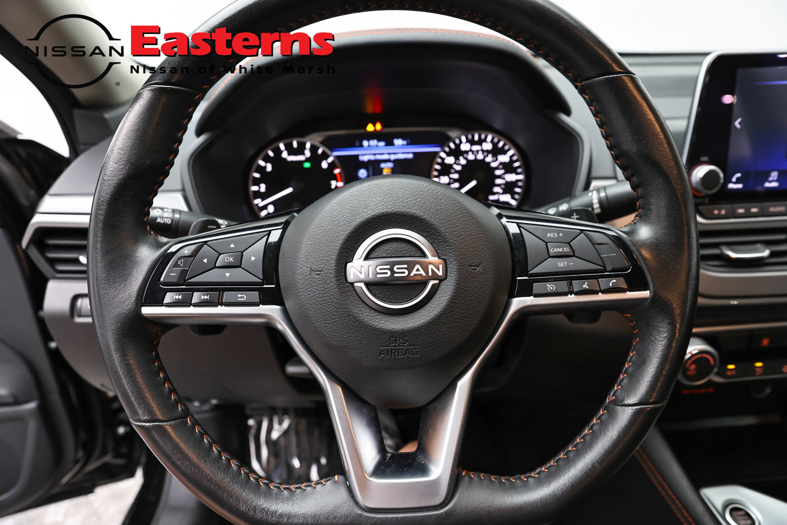 Used 2023 Nissan Altima 2.5 SR FWD image 10