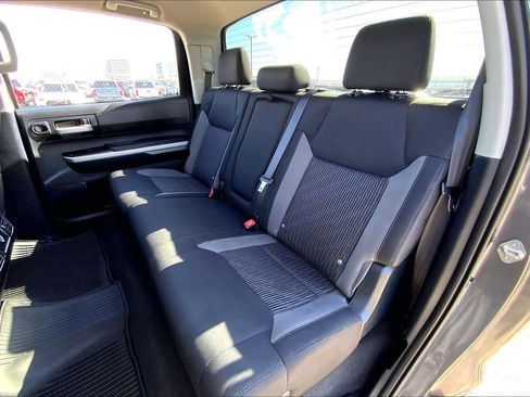Used 2016 Toyota Tundra SR5 image 19