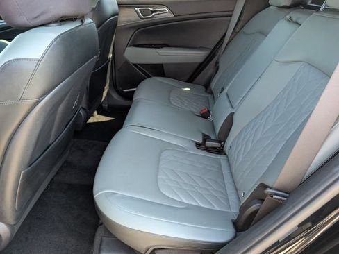 Used 2023 Kia Sportage X-Line w/ X-Line Premium Package AWD/4WD image 33