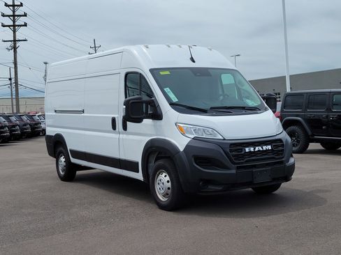 New 2024 RAM ProMaster 3500 w/ Cold Weather Group image 3