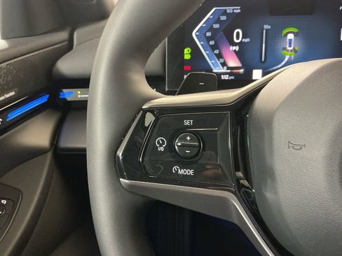 Certified 2025 BMW 530i w/ Premium Package image 16