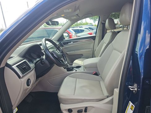 Used 2019 Volkswagen Atlas SE w/ Towing Package FWD image 10