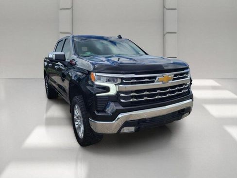 Used 2024 Chevrolet Silverado 1500 LTZ w/ LTZ Premium Package AWD/4WD image 3