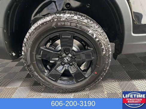 New 2026 Honda Ridgeline Black Edition image 5