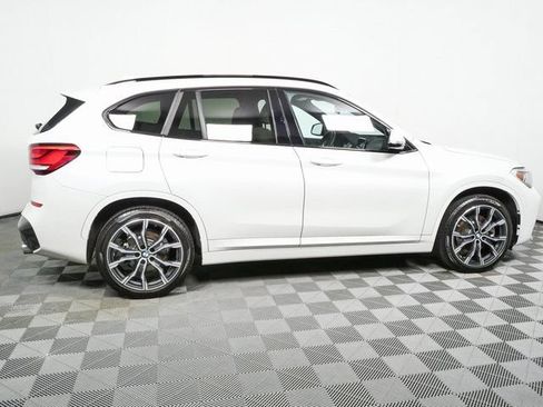 Used 2022 BMW X1 xDrive28i w/ M Sport Package AWD/4WD image 27