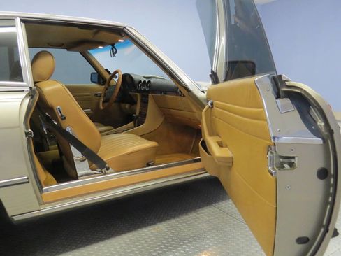 Used 1988 Mercedes-Benz 560 SL image 72