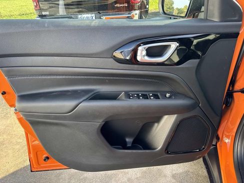 New 2026 Jeep Compass Latitude image 35