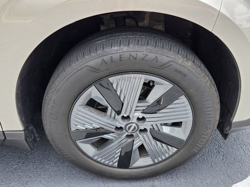 Used 2025 Nissan Murano SL w/ Cargo Package AWD/4WD image 8