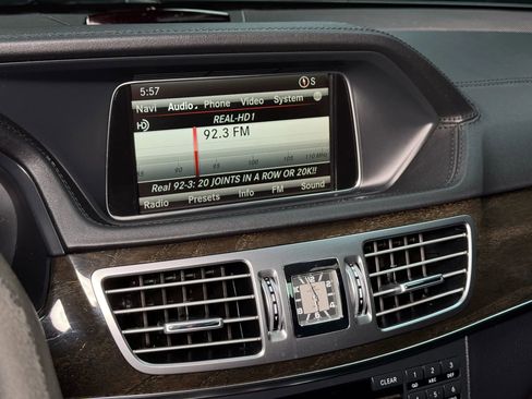 Used 2014 Mercedes-Benz E 63 AMG S-Model image 49