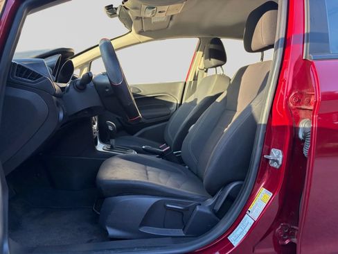 Used 2017 Ford Fiesta SE FWD image 10