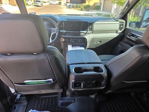 Certified 2024 Chevrolet Silverado 2500 LTZ w/ LTZ Plus Package image 14