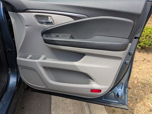 Used 2021 Honda Pilot Special Edition image 37