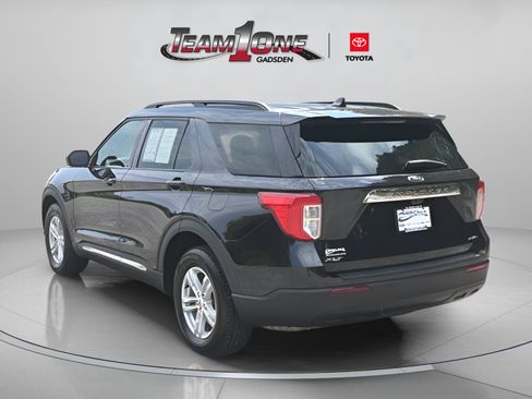 Used 2024 Ford Explorer XLT AWD/4WD image 6