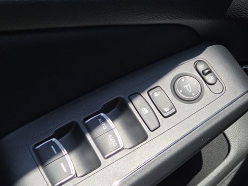 Used 2024 Honda Civic Sport image 25