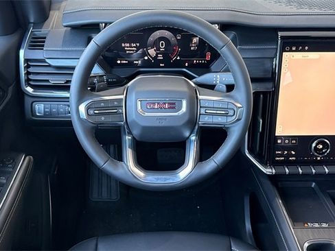 New 2026 GMC Acadia Elevation image 16