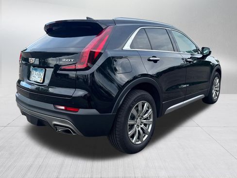 Certified 2019 Cadillac XT4 Premium Luxury w/ Technology Package AWD/4WD image 6