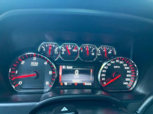 Used 2015 GMC Sierra 1500 SLE w/ SLE Value Package image 34