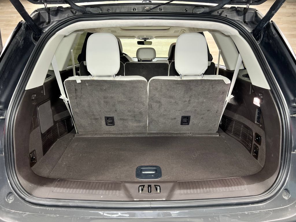 Used 2024 Lincoln Aviator Black Label AWD/4WD image 19