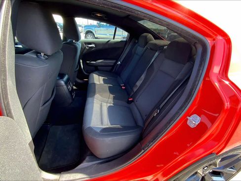 Used 2021 Dodge Charger SXT w/ Blacktop Package image 19