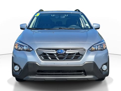 Certified 2023 Subaru Crosstrek 2.0i Premium image 2