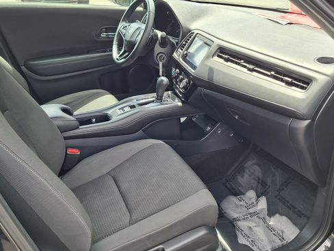 Used 2021 Honda HR-V Sport image 23