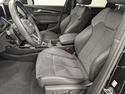 Used 2024 Audi SQ5 Premium Plus w/ Premium Plus Package image 5