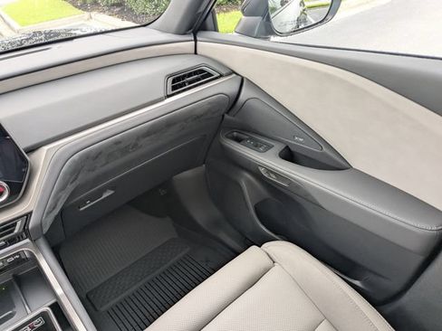 Used 2026 Lexus TX 350 AWD w/ Technology Package image 17