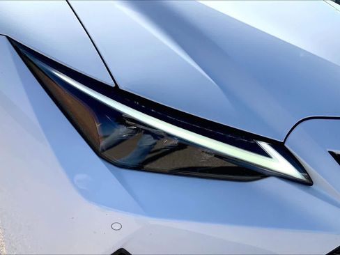 Used 2023 Lexus IS 350 F Sport image 36